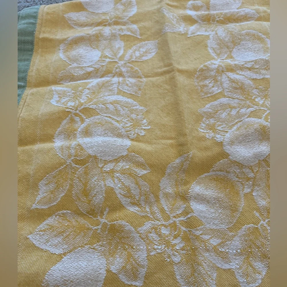 WILLIAMS SONOMA Jacquard Linen Runner Fruit Citrus Lemons Yellow Green 15x103